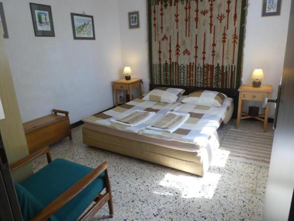 Dom L' Argo Apartment Reillanne Ngoại thất bức ảnh