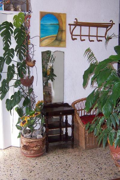 Dom L' Argo Apartment Reillanne Ngoại thất bức ảnh